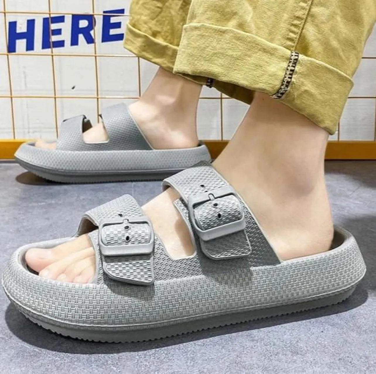 003 COMFORT GRY