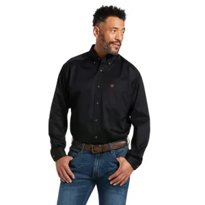 Ariat Men's Solid Twill Classic Fit Shirt
