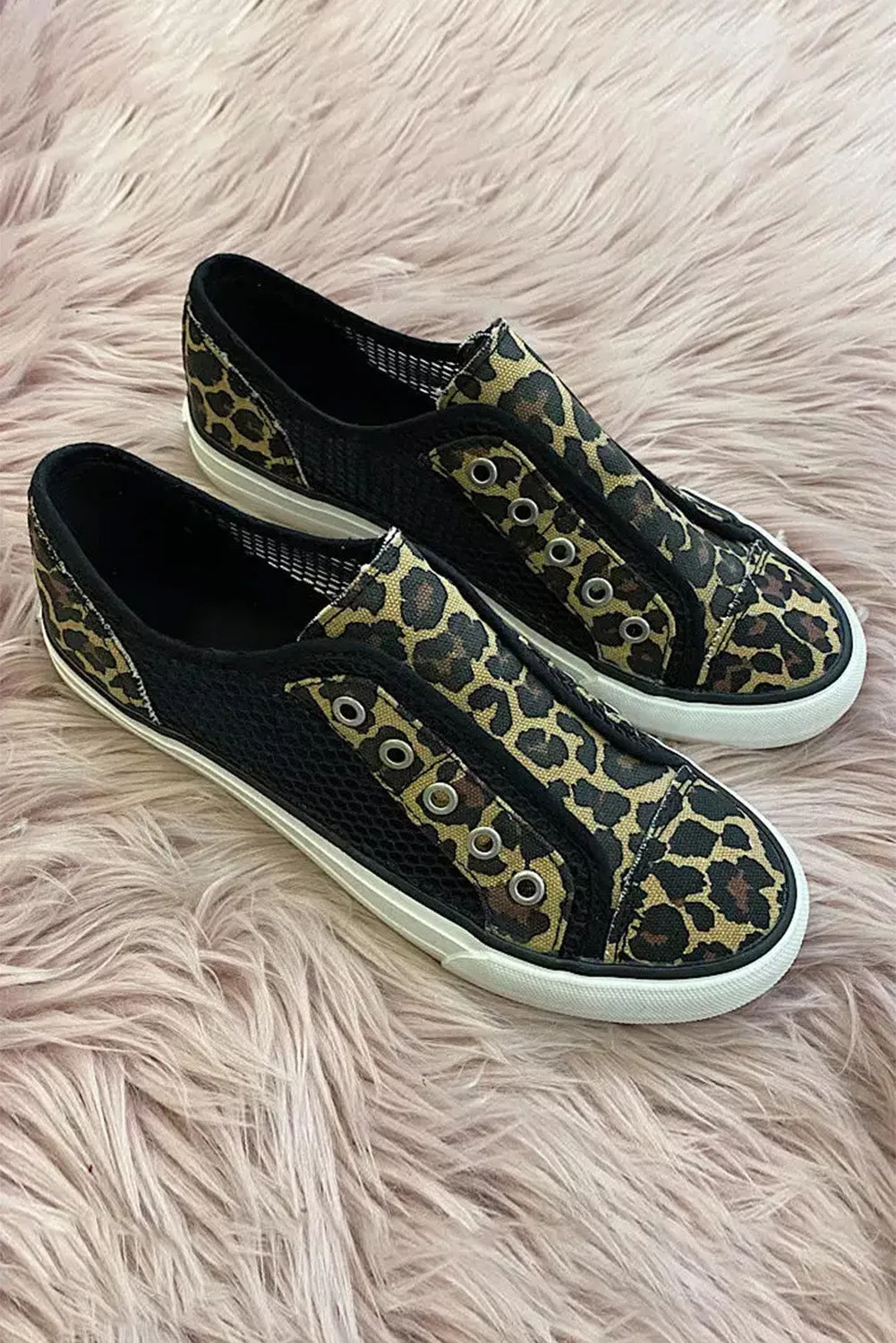 Black Leopard Mesh Patchwork Slip On Canvas Shoes