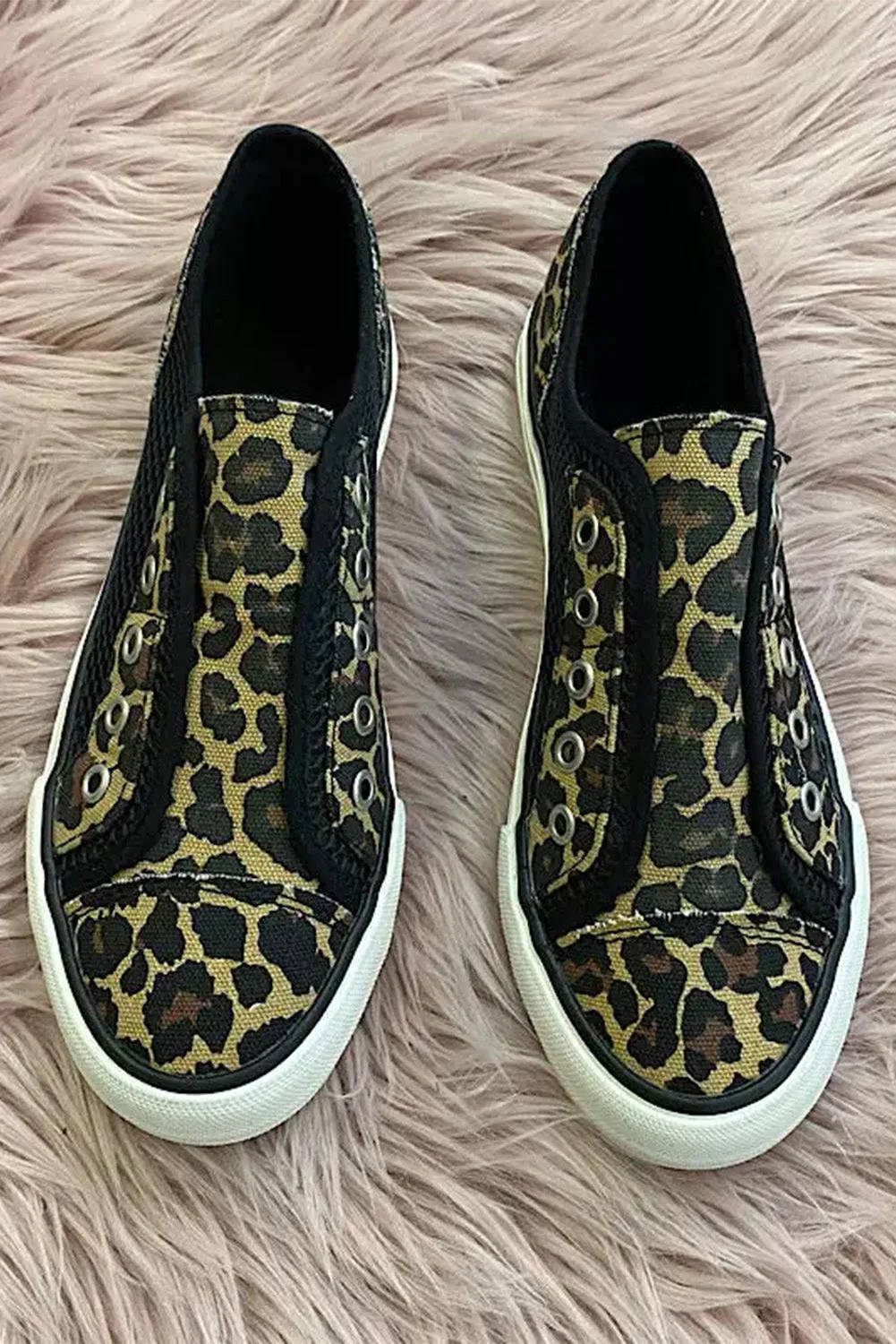 Black Leopard Mesh Patchwork Slip On Canvas Shoes