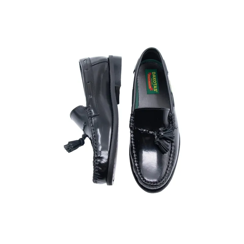 Dakota  Hi-Shine Moc with a tassel-Black