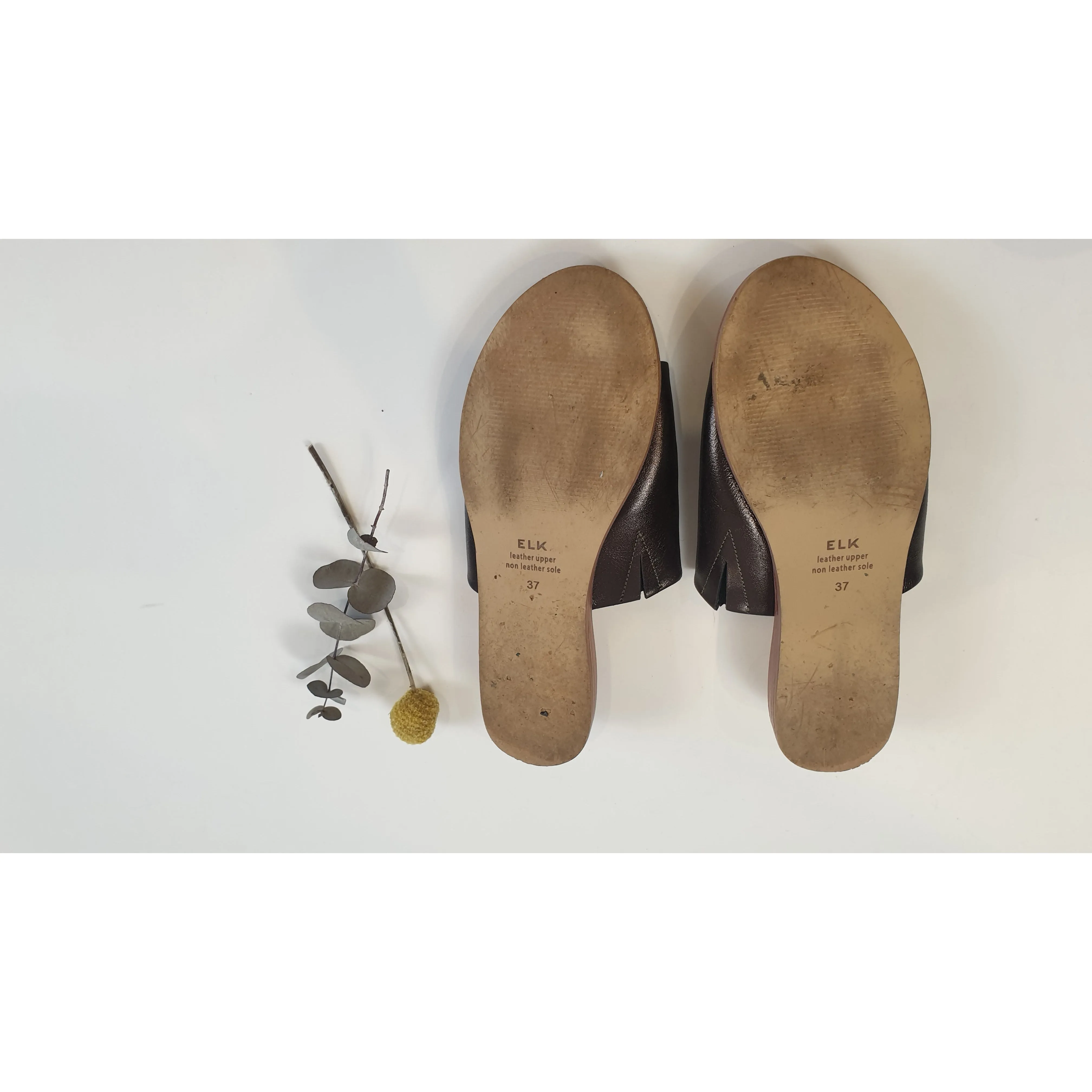 Elk dark bronze slip on shoes size 37