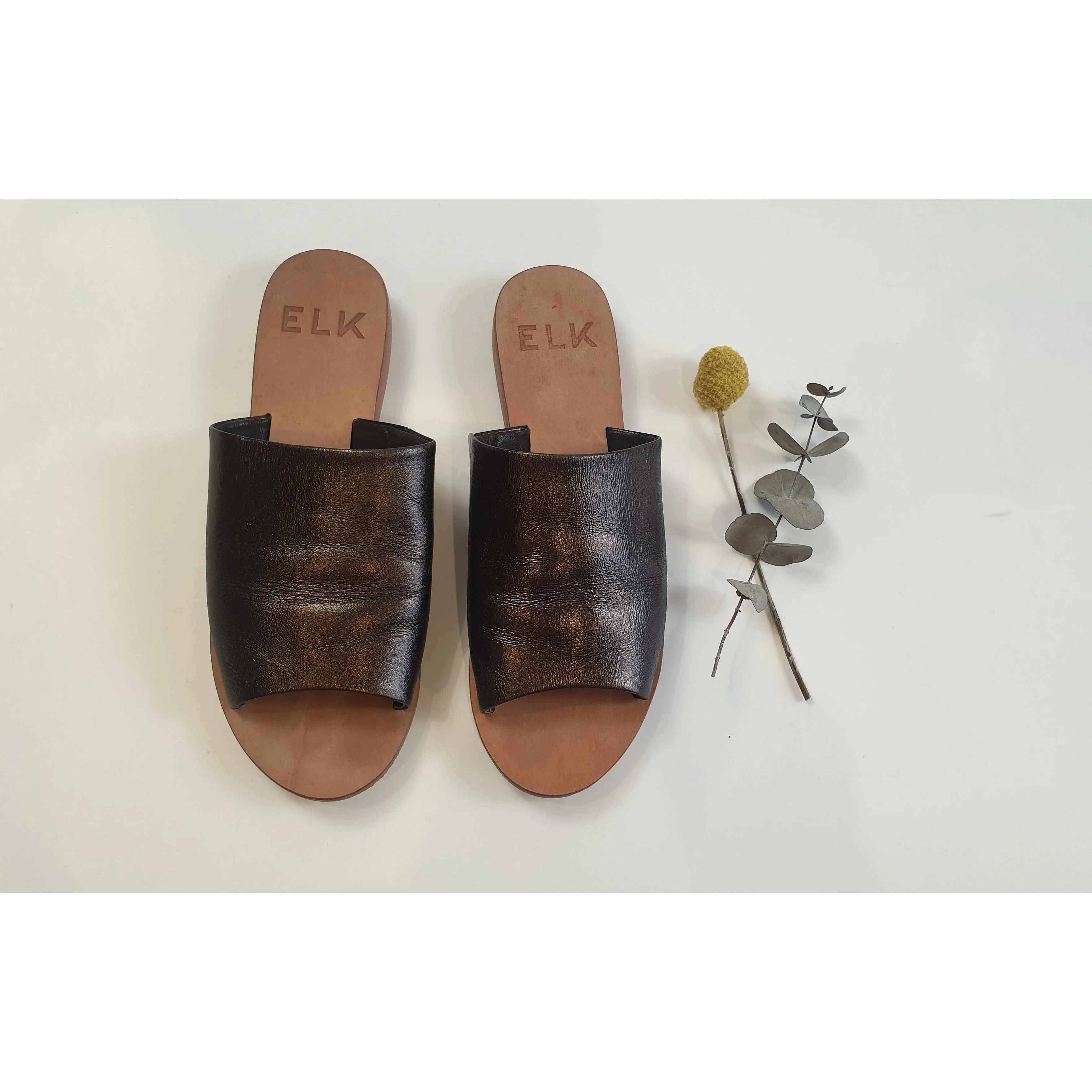 Elk dark bronze slip on shoes size 37