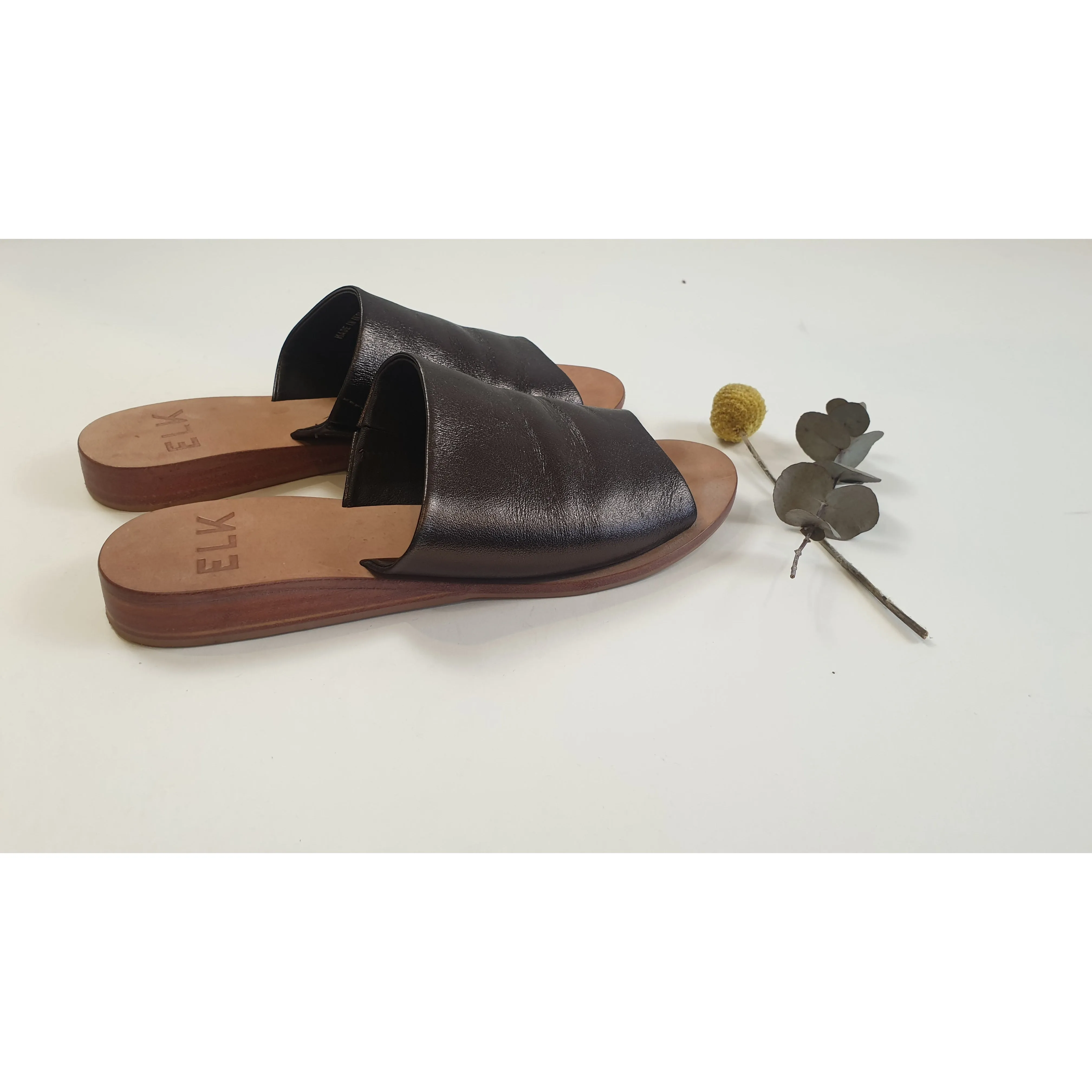 Elk dark bronze slip on shoes size 37