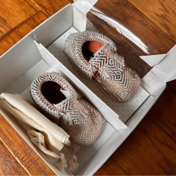 Freshly Picked Baby Moccasins Size 1
