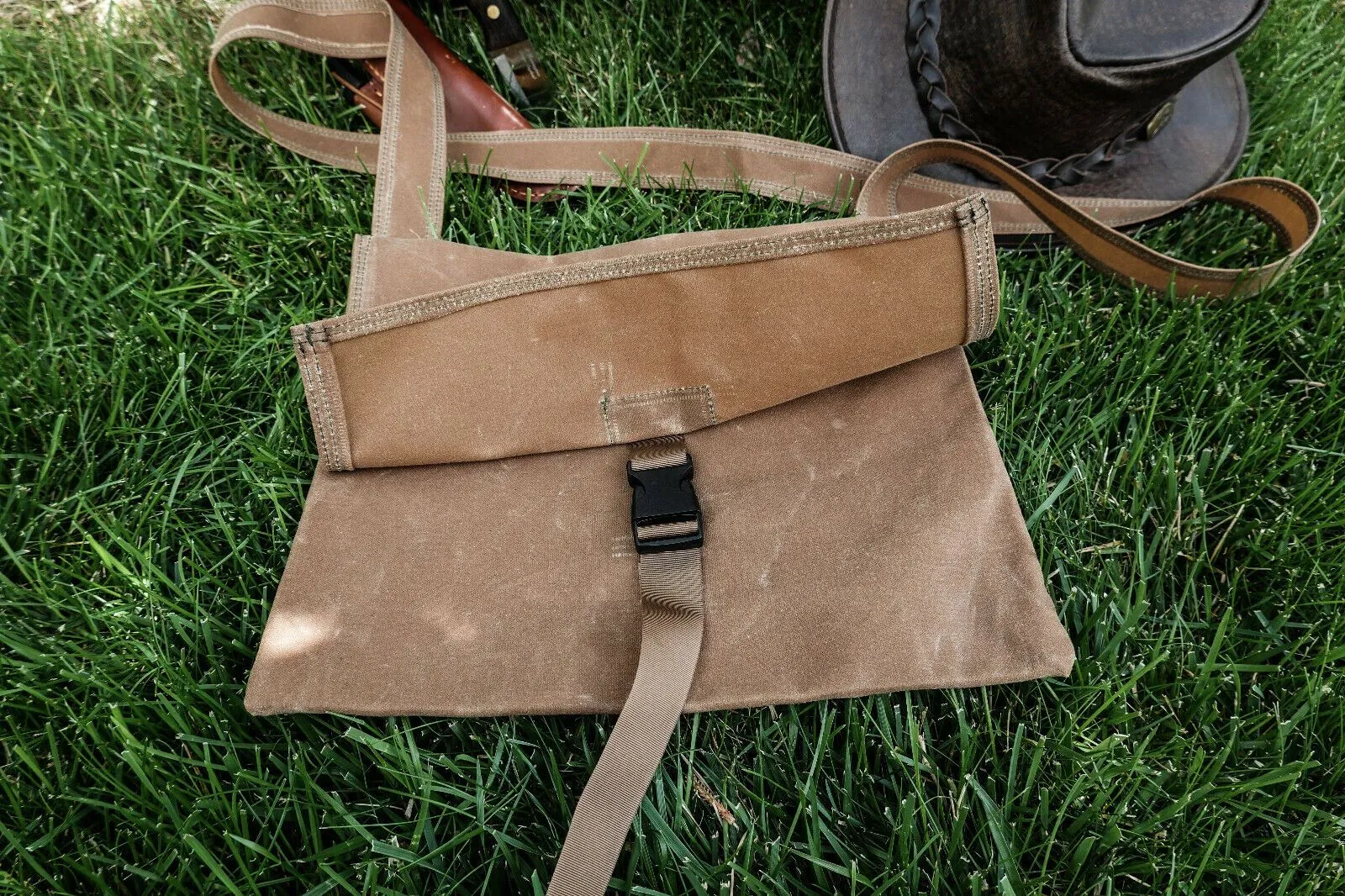 Handmade Waxed Canvas Bushcraft Mail Pouch Haversack Bag Foraging Hiking (Various Colors)