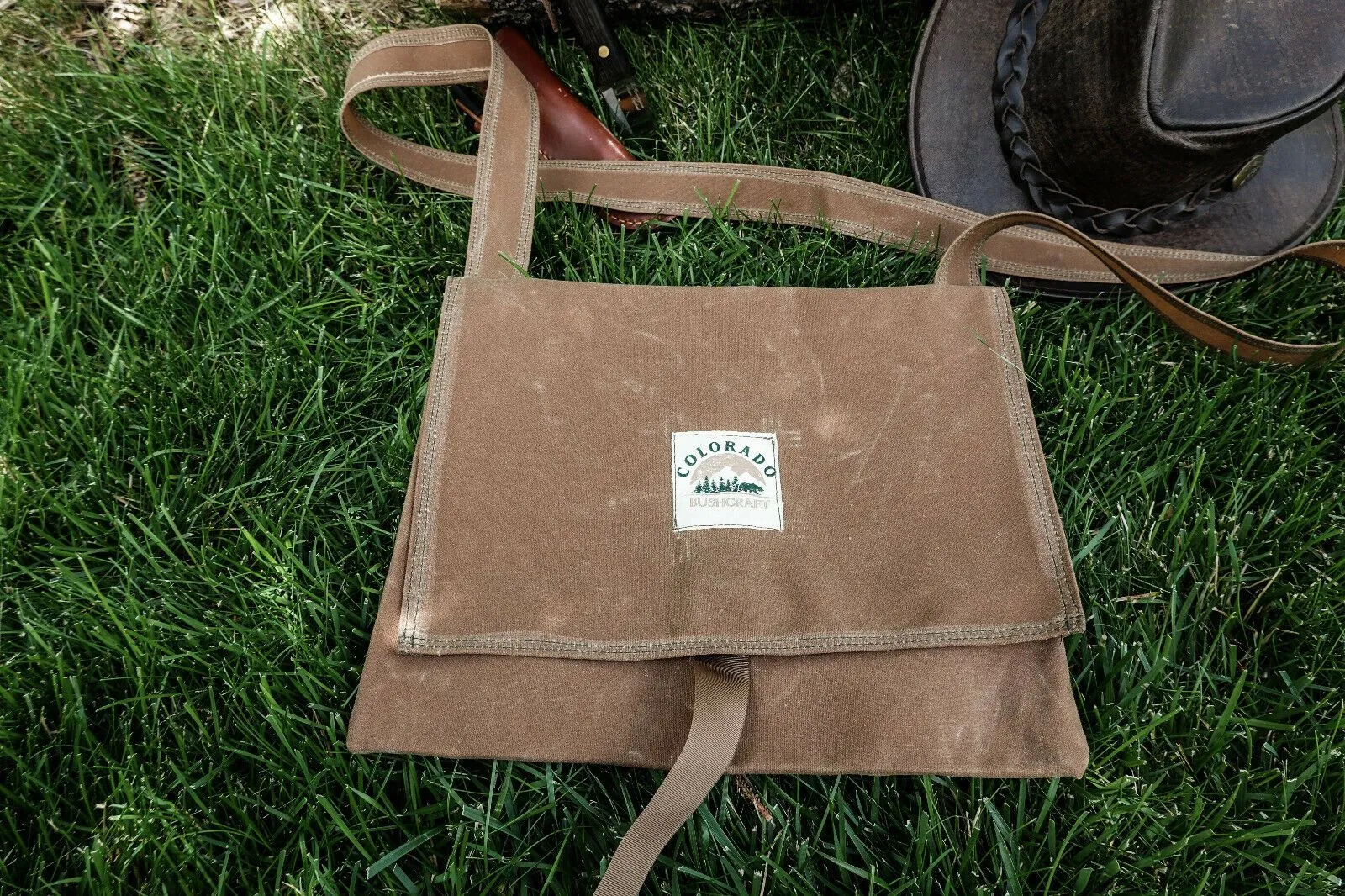 Handmade Waxed Canvas Bushcraft Mail Pouch Haversack Bag Foraging Hiking (Various Colors)