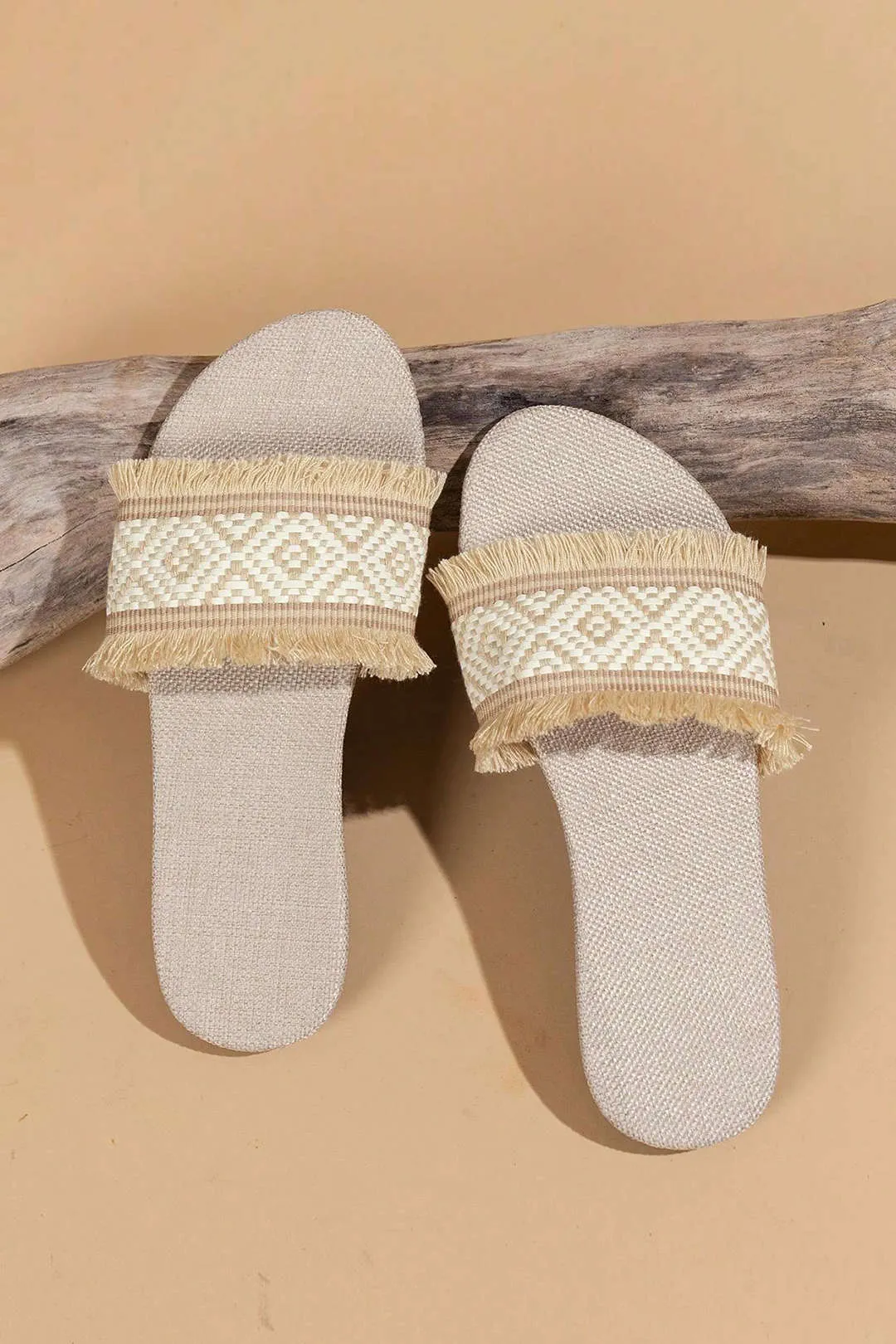 Margaret - Fringed Weave Woman's Beach Slides