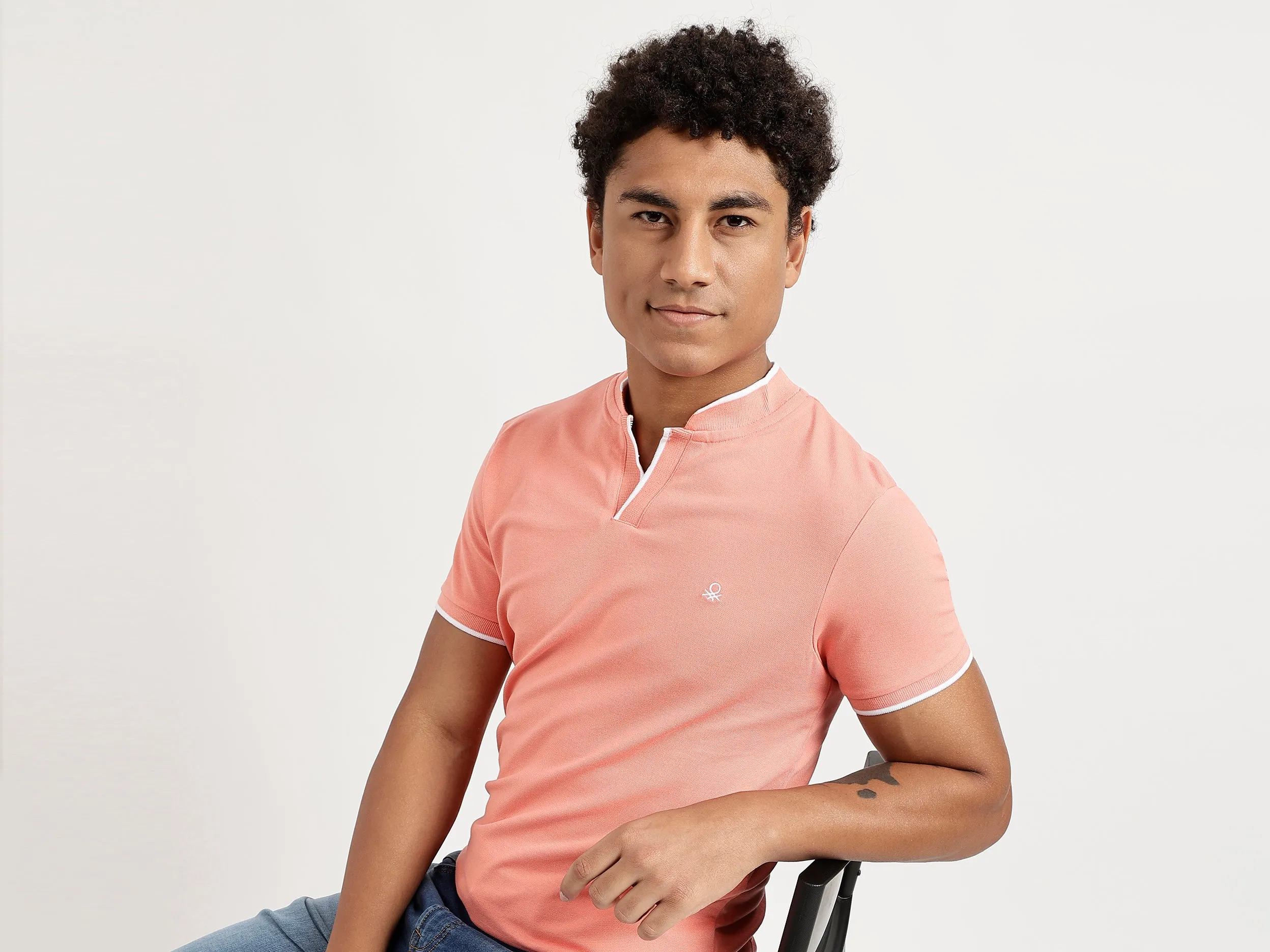 Men Pink Solid Regular T Shirt