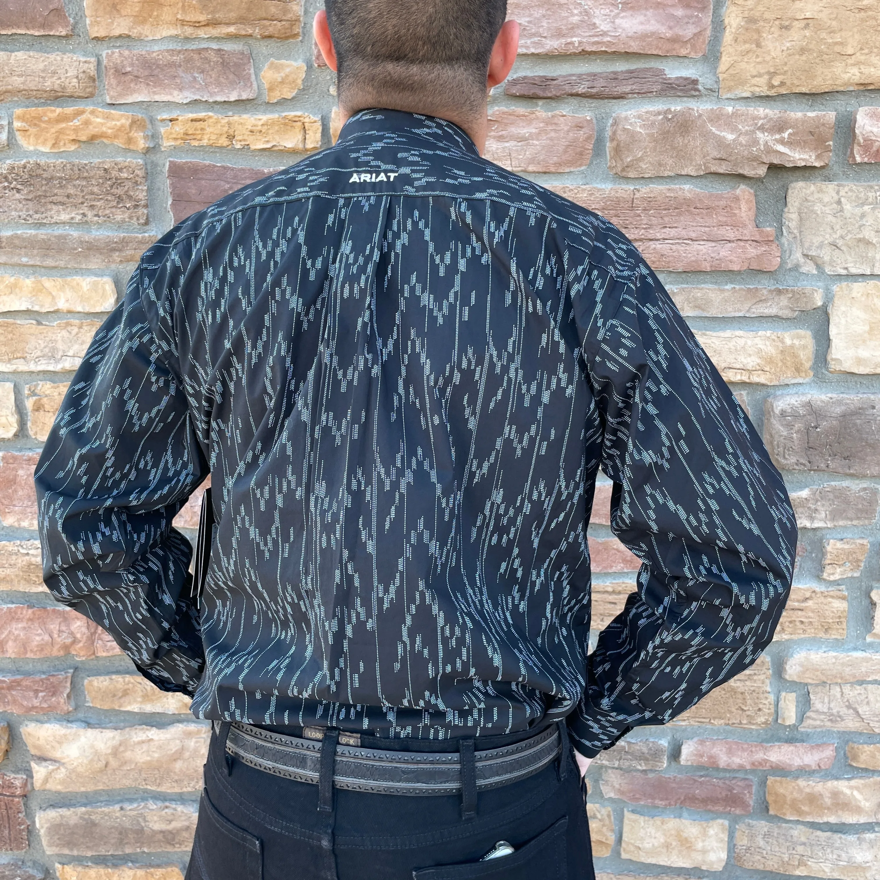 Men’s Ariat Black Shea Classic Fit Shirt