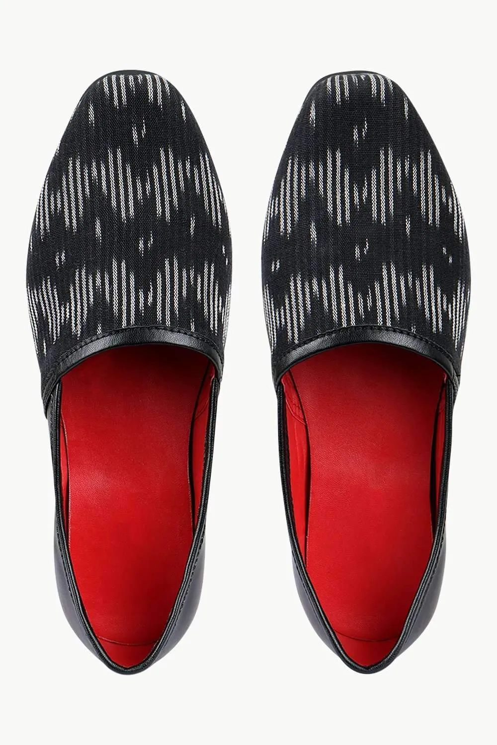 Men's Black Jacquard Slip-On Juttis