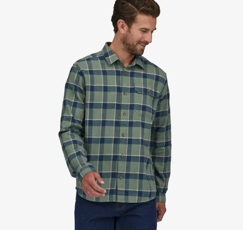 Men's Patagonia | Fjord Flannel Shirt | Hemlock Green