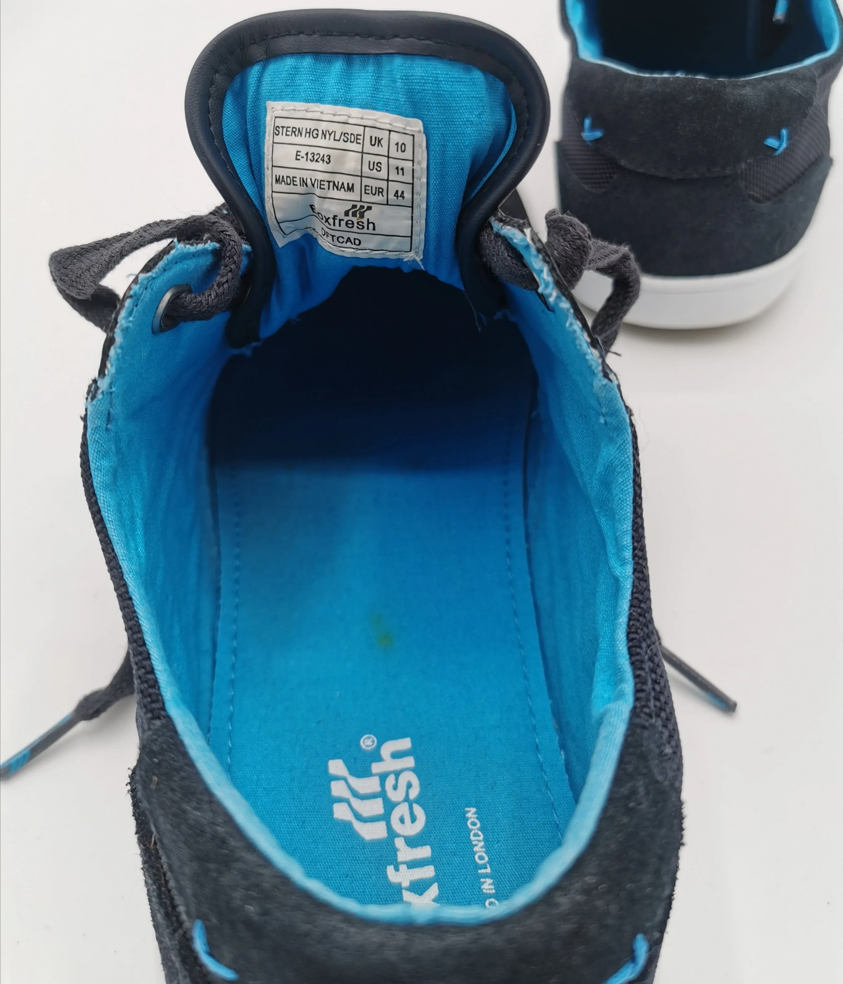 MENS SIZE 11 US - BOXFRESH, Casual Tennis Style Shoes, UK Brand E-13243 EUC B21