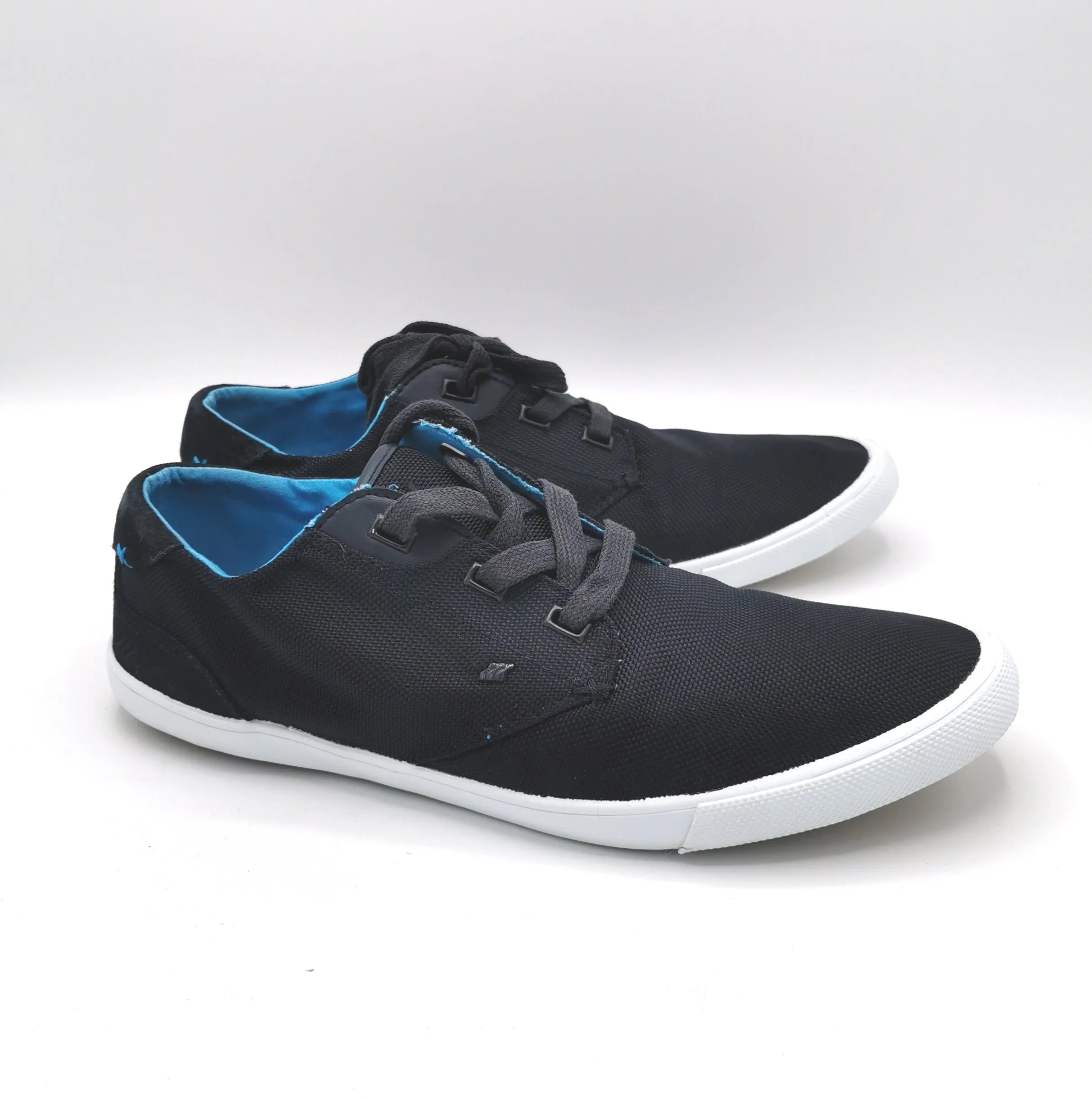 MENS SIZE 11 US - BOXFRESH, Casual Tennis Style Shoes, UK Brand E-13243 EUC B21