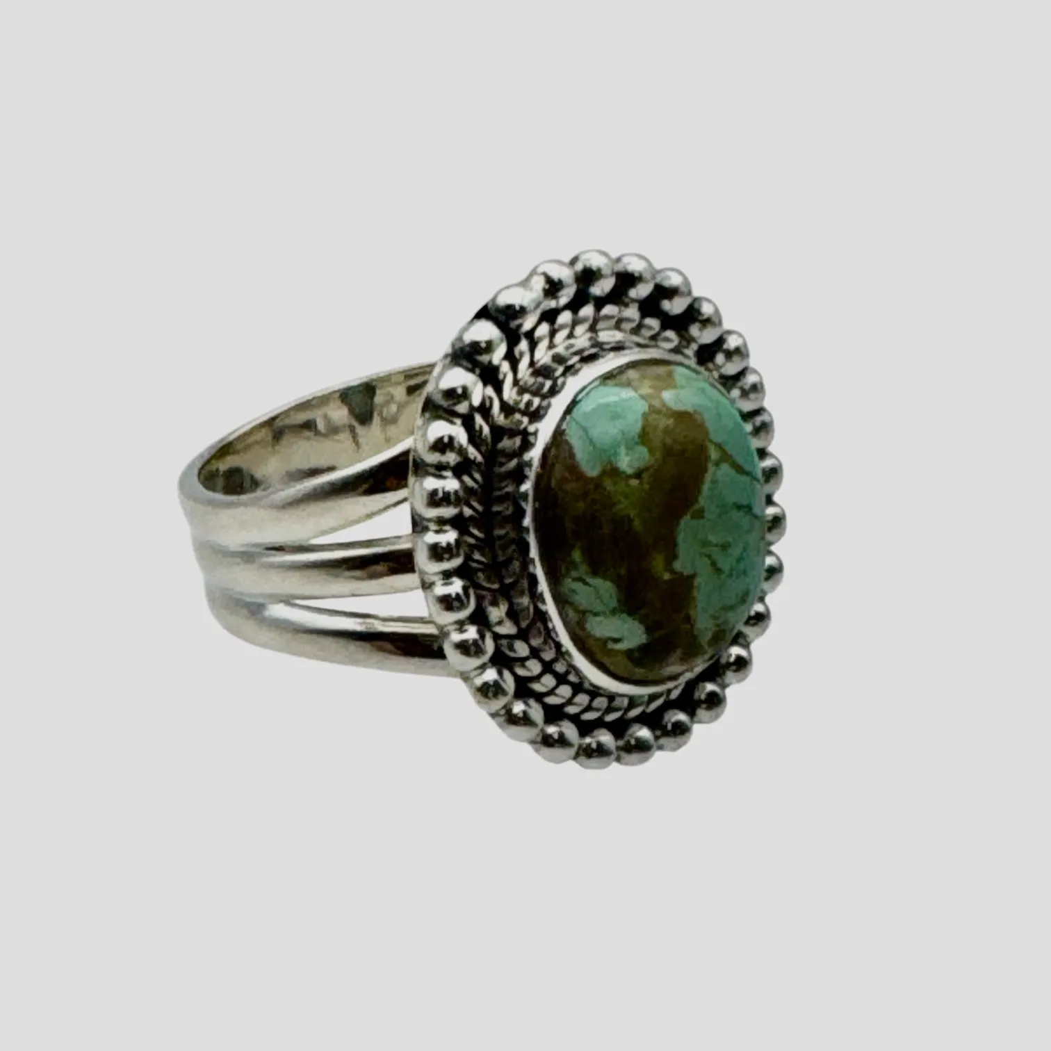 Number 8 Turquoise Solid 925 Sterling Silver Ring 7