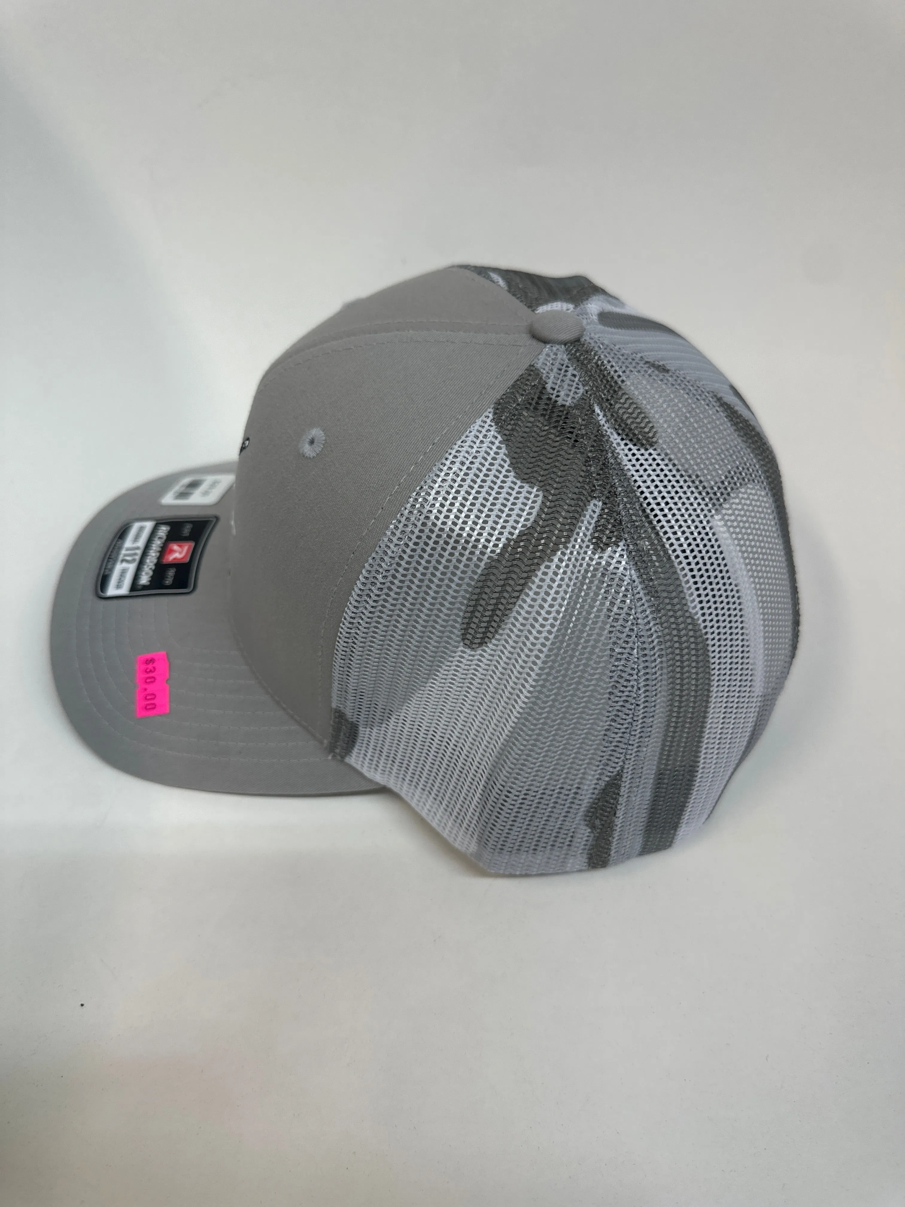 Peanuts and Golf Trucker Golf Hat - Grey/Camo
