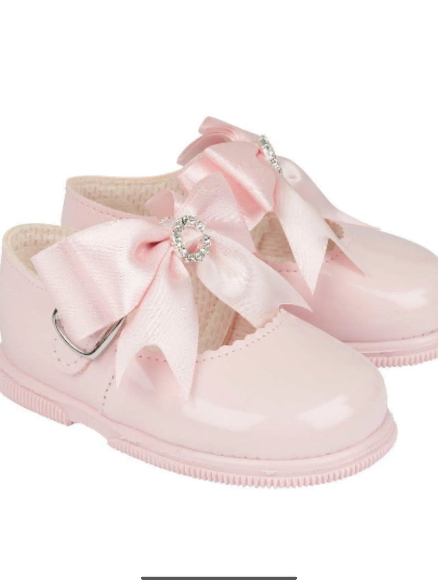 Pink hard soled Baby pods     G191