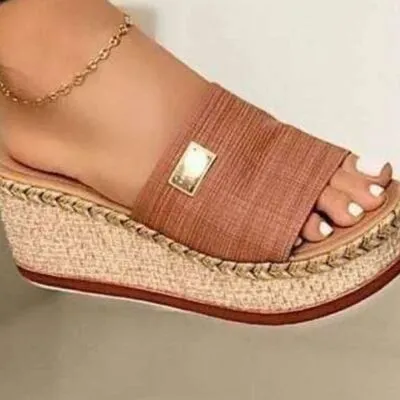 Quinn Leather Open Toe Sandals
