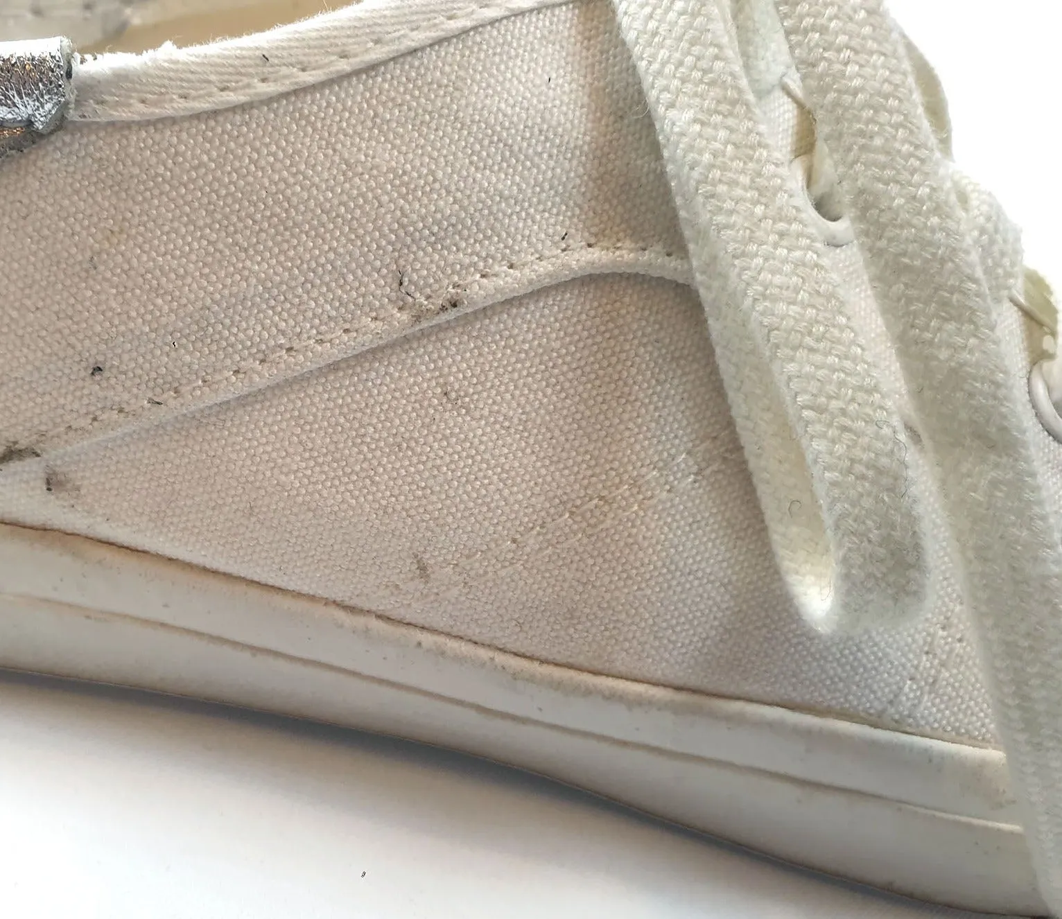 Radical Yes cream classic laceup shoes size 40