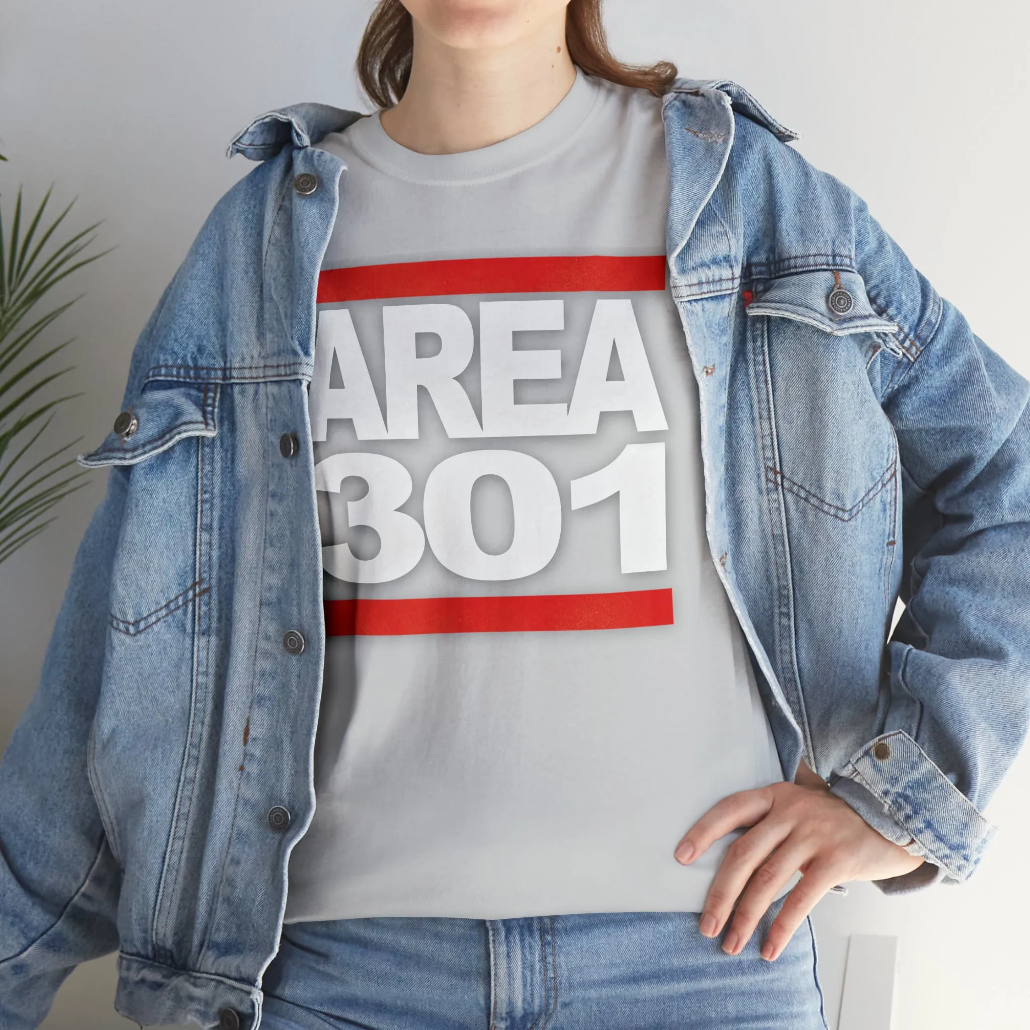 RUN 301 - Unisex Heavy Cotton Tee