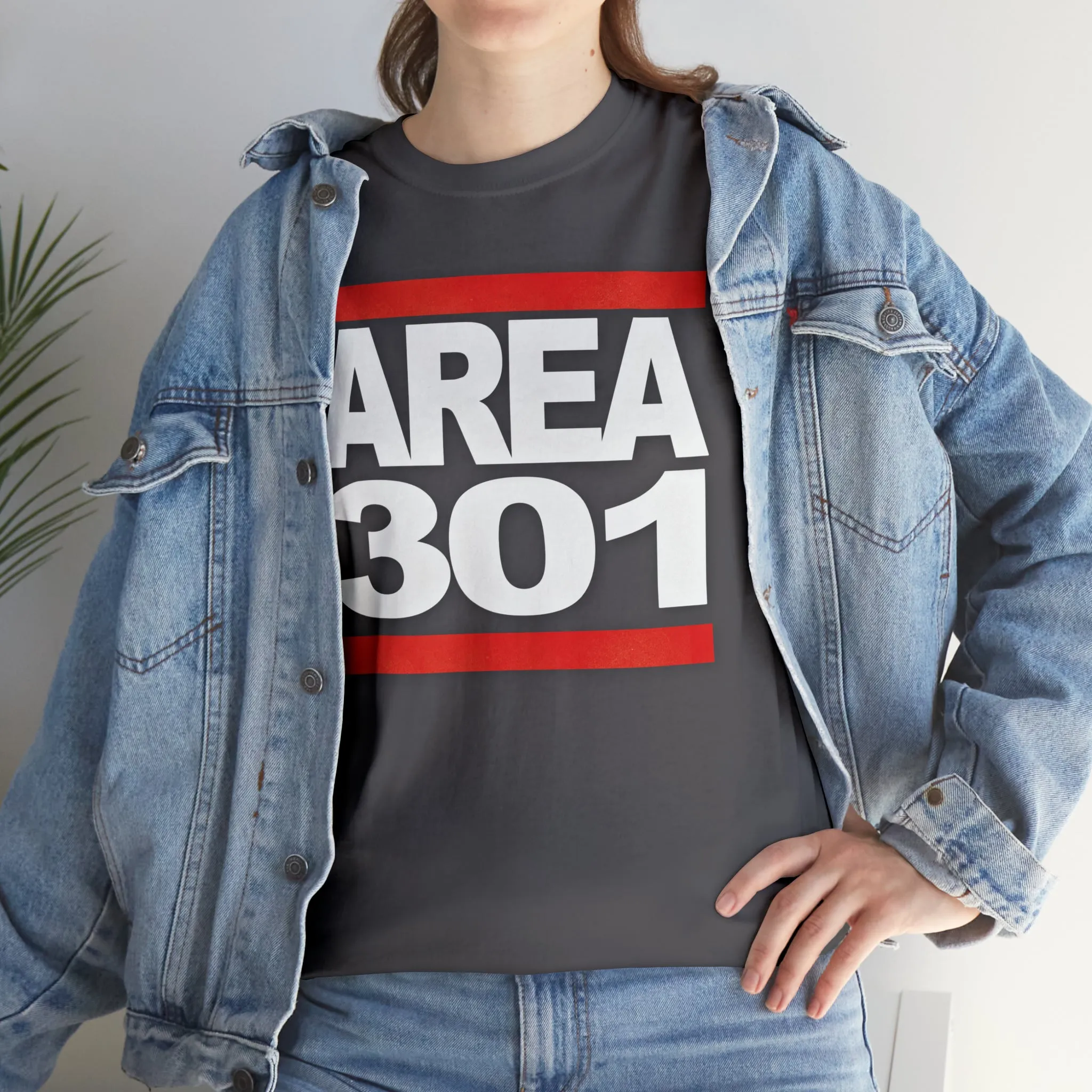 RUN 301 - Unisex Heavy Cotton Tee