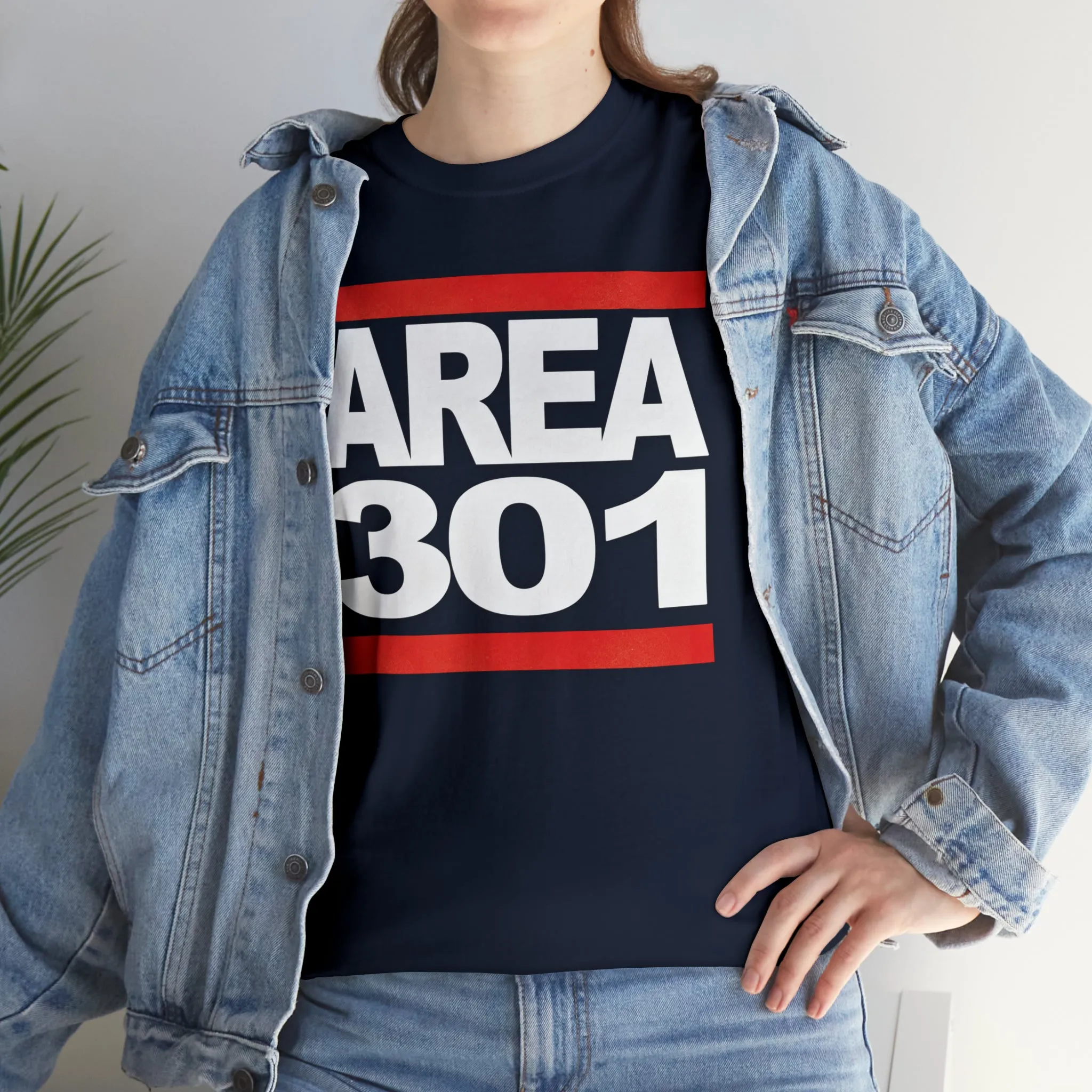 RUN 301 - Unisex Heavy Cotton Tee