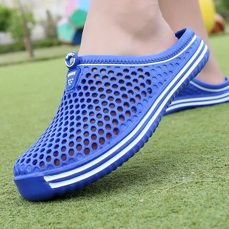 Sandales de plage luxe chic été 2024 / 2024 Women Shoes Beach Slippers Unisex Hollow Out Casual Couple Beach