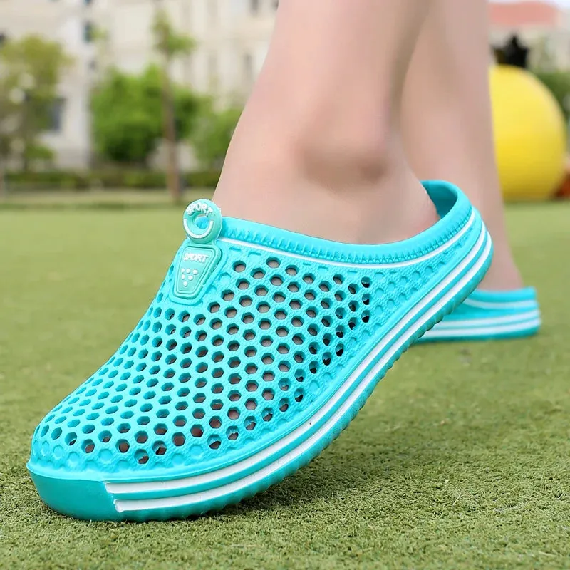 Sandales de plage luxe chic été 2024 / 2024 Women Shoes Beach Slippers Unisex Hollow Out Casual Couple Beach