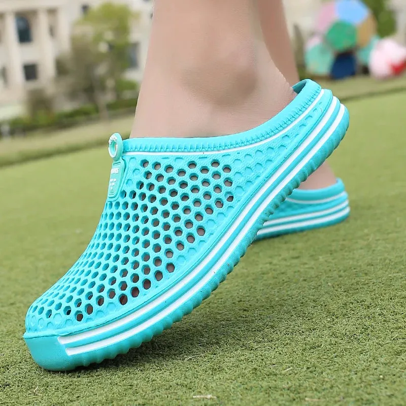 Sandales de plage luxe chic été 2024 / 2024 Women Shoes Beach Slippers Unisex Hollow Out Casual Couple Beach