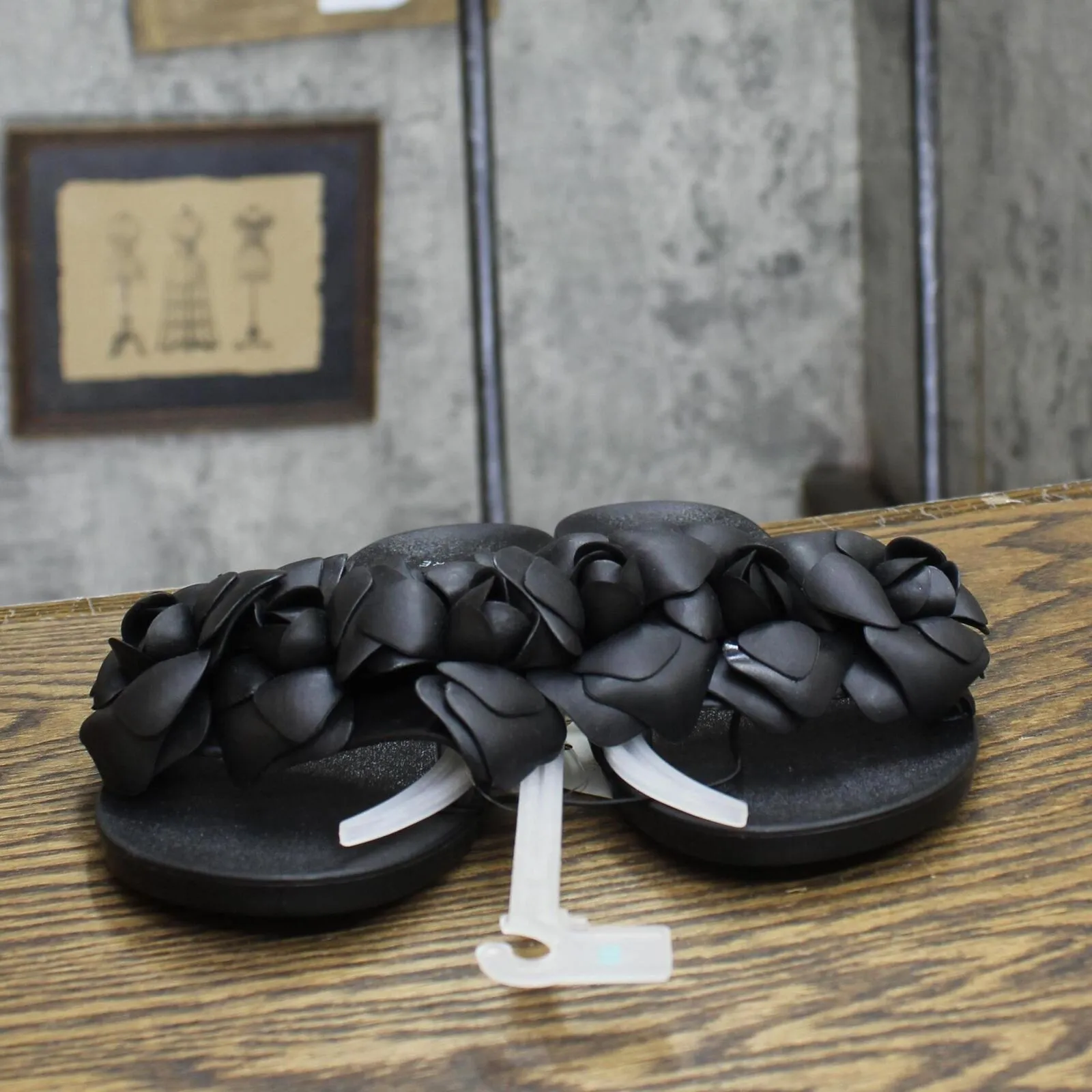 Shade & Shore Womens Mallory Jelly Sandals 89395442 Black 8M