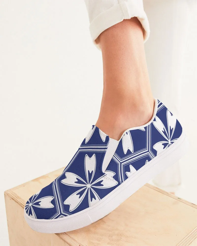 SMF Sakura Feminine Slip-On Canvas Shoe