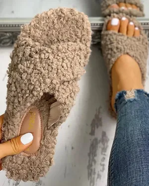 Solid Fluffy Crisscross Slippers