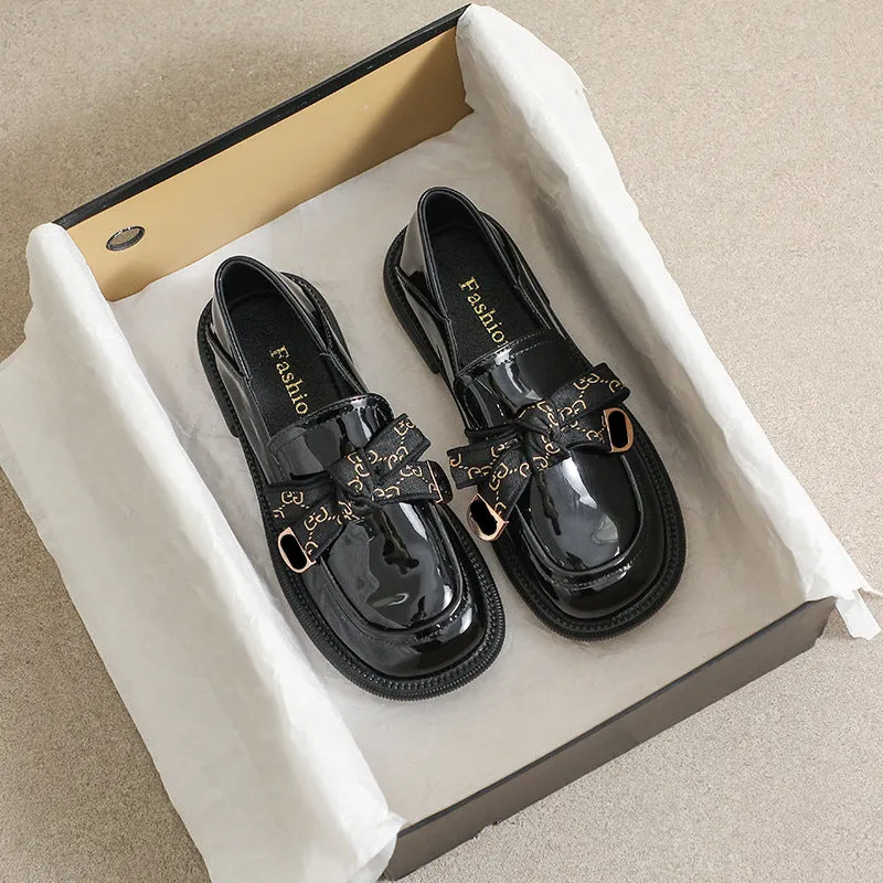 Spring and Autumn Women's Slip-on Shoes, Retro British Style Thick-soled Loafers