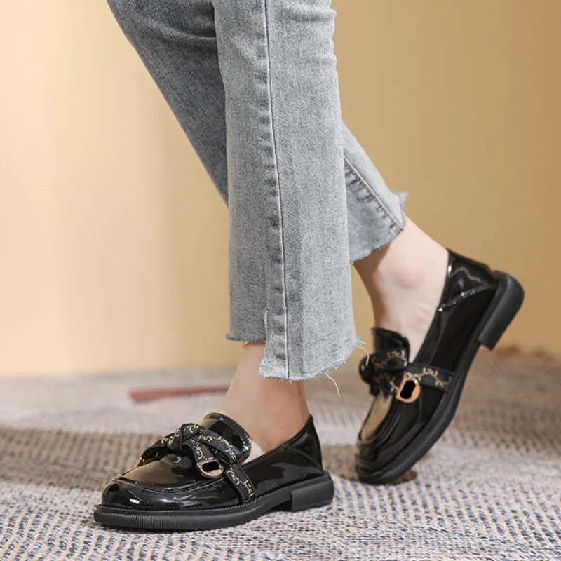 Spring and Autumn Women's Slip-on Shoes, Retro British Style Thick-soled Loafers