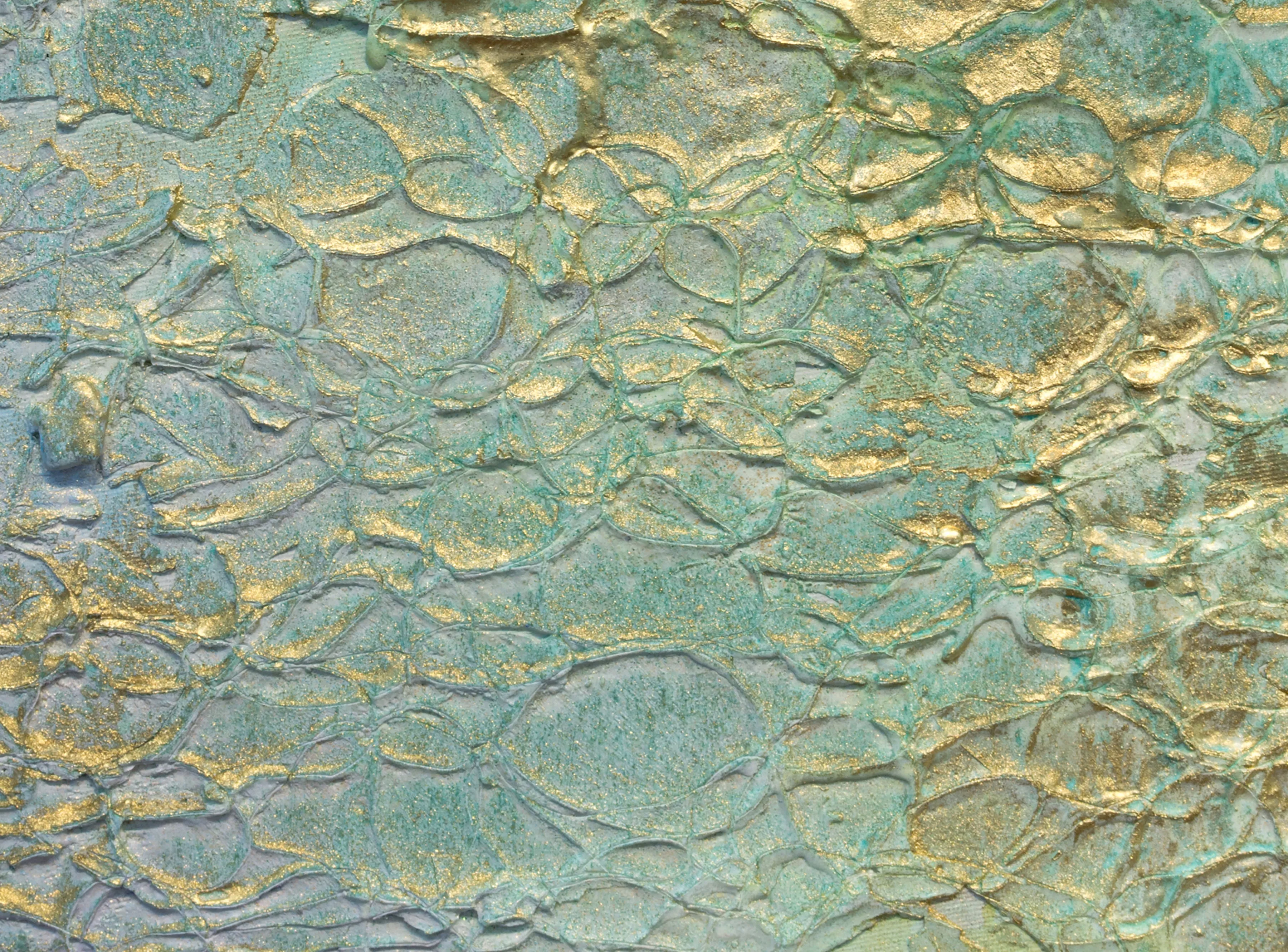 Unda Cereus (Waxen Waves)