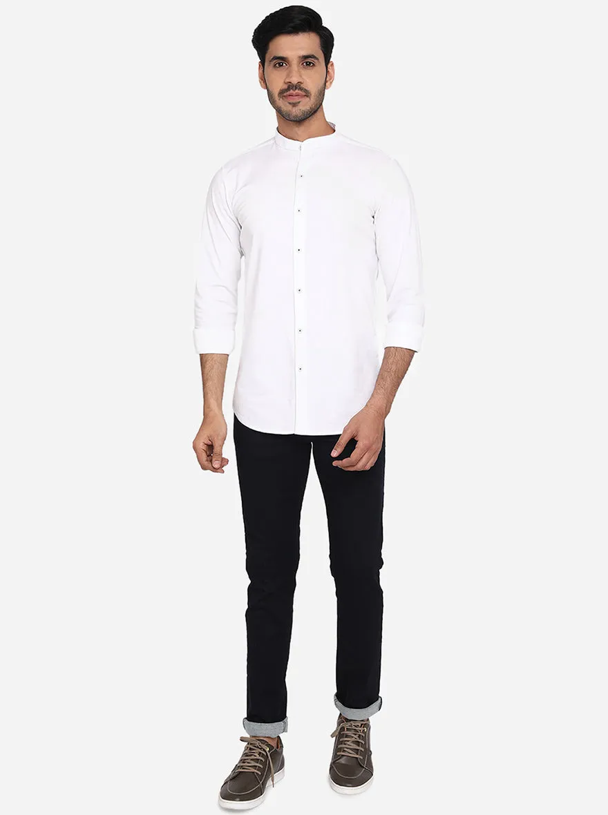 White Solid Slim Fit Casual Shirt | JadeBlue